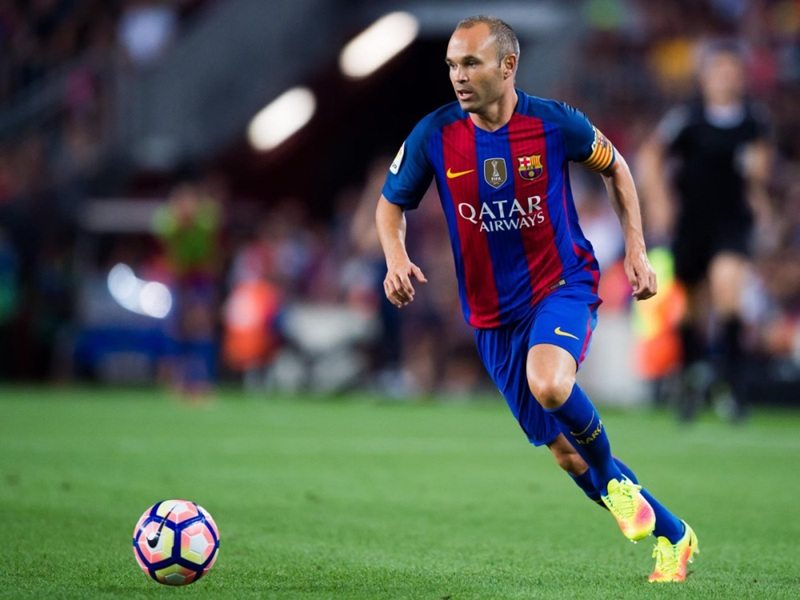 Andrés Iniesta trong thời kỳ thi đấu thăng hoa tại Barcelona