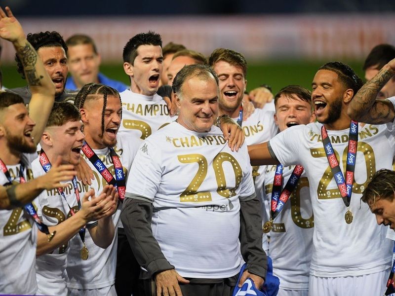 Hành trình tìm lại hào quang sân cỏ cùng Leeds United