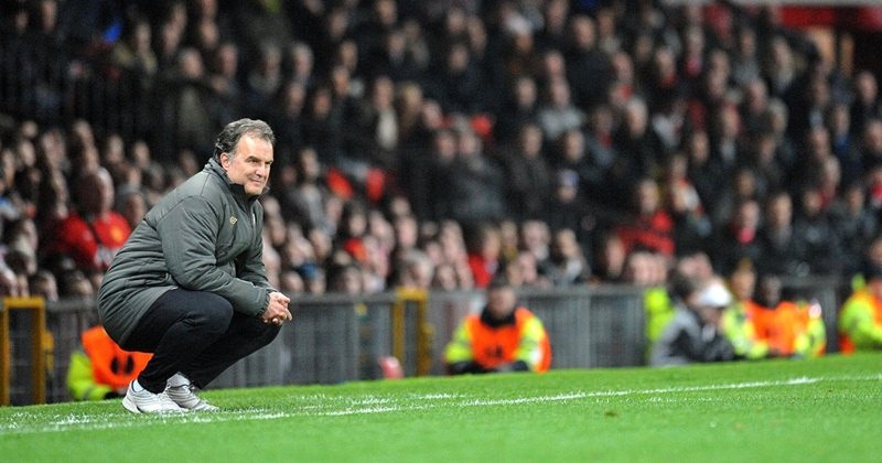 Hình ảnh của chiến lược gia Bielsa trên sân cỏ
